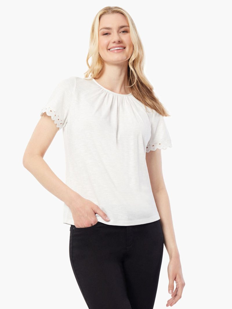 Lace Trim Short Sleeve Slub Knit Top in the color NYC White | Jones New York