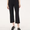 Pull-On Wide Leg Crop Pant, Solid Moss Crepe in the Color Jones Black | Jones New York