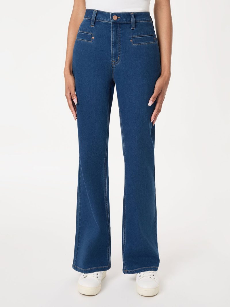 Lexington Flare Jeans, Phoenix Wash in the Color Phoenix Wash | Jones New York