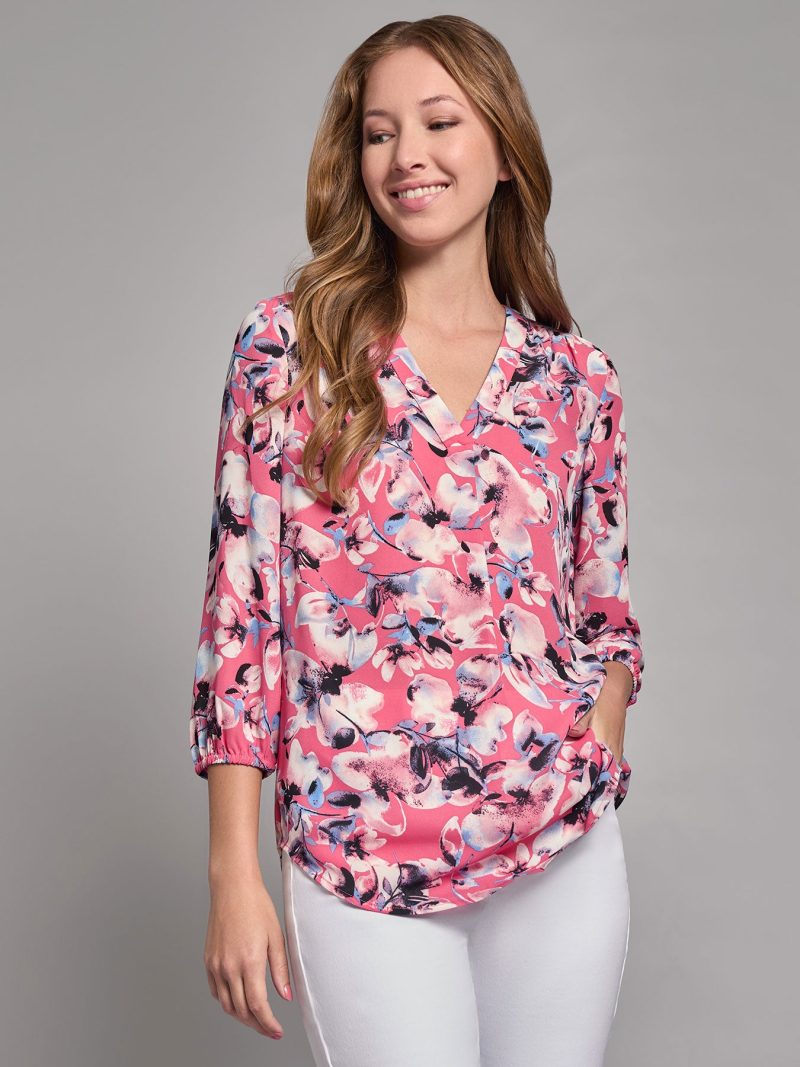 Print V-Neck Pleated Kelly Blouse in the Color Fresh Guava Multi | Jones New York